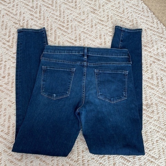 FRAME $298 Le Skinny de Jeanne in Runyon Canyon Size 29 Distressed Cotton - Picture 7 of 7